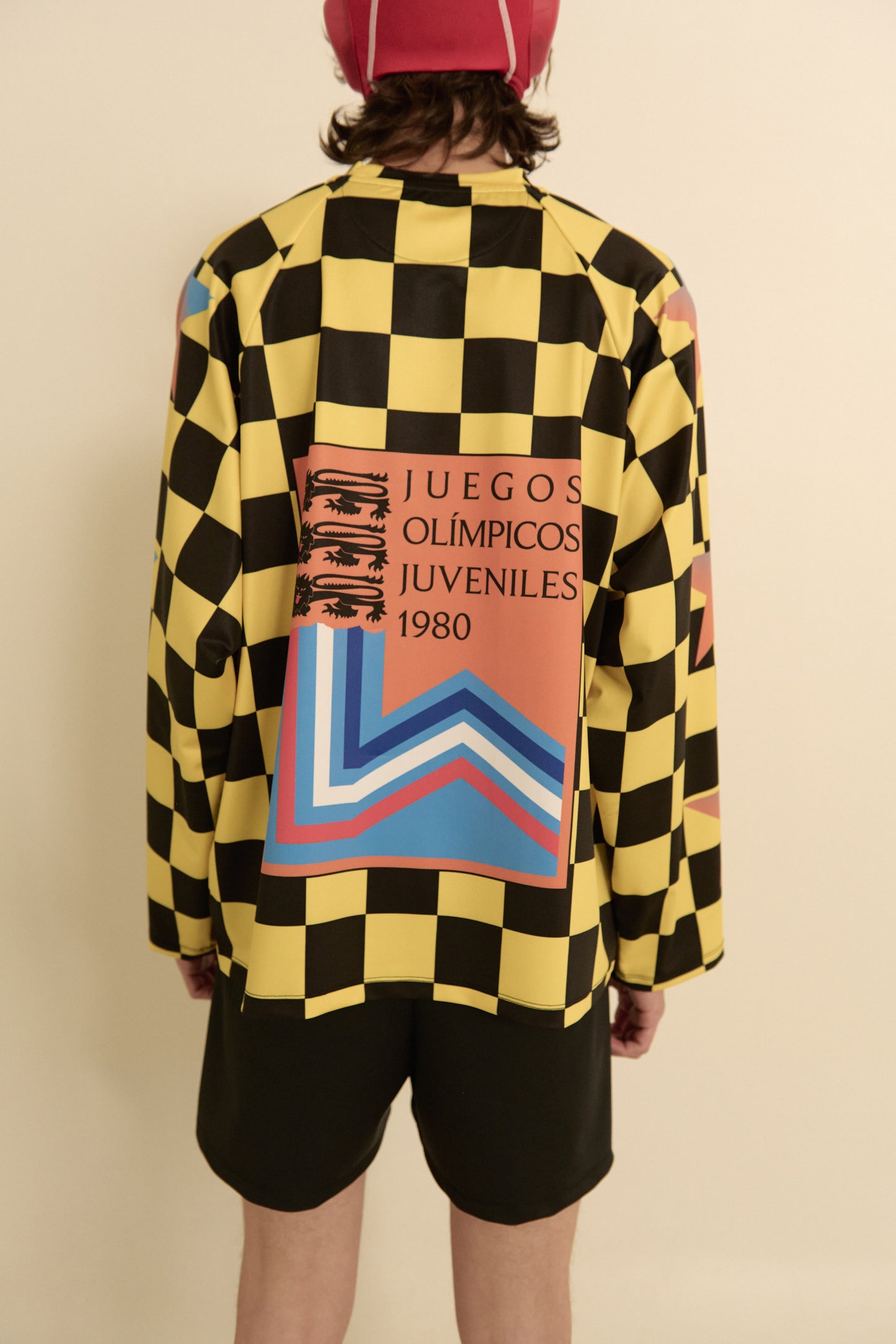 WOLFGANG SPORT BLACK AND YELLOW JERSEY