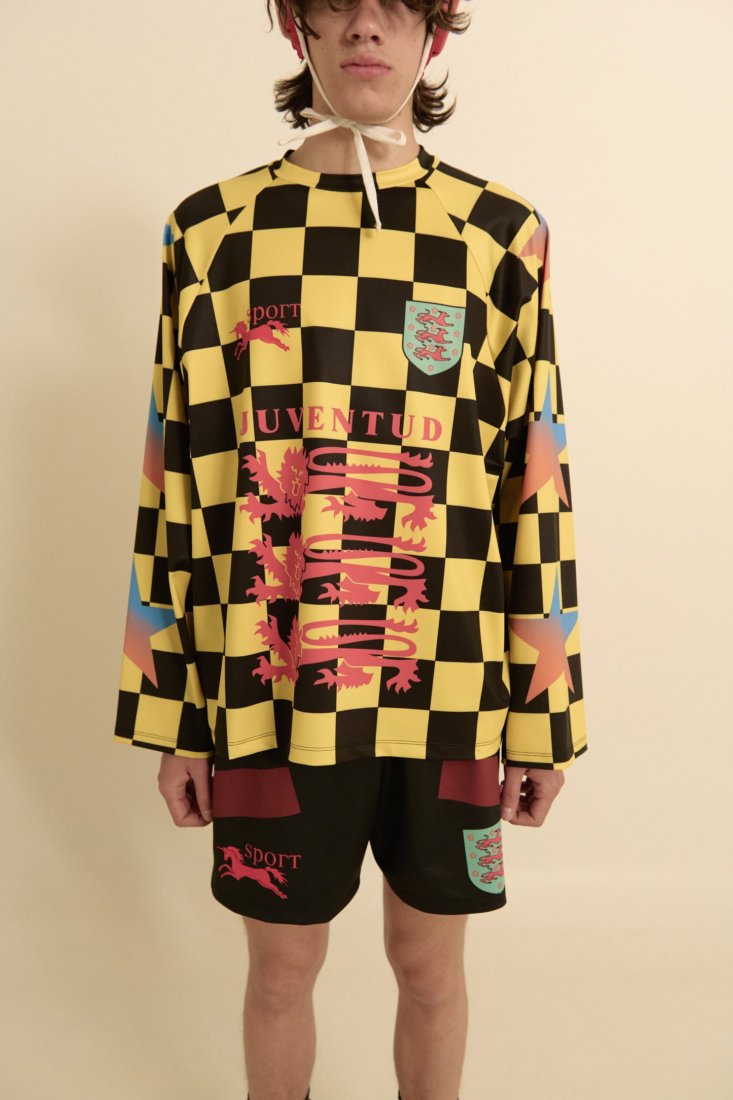 WOLFGANG SPORT BLACK AND YELLOW JERSEY